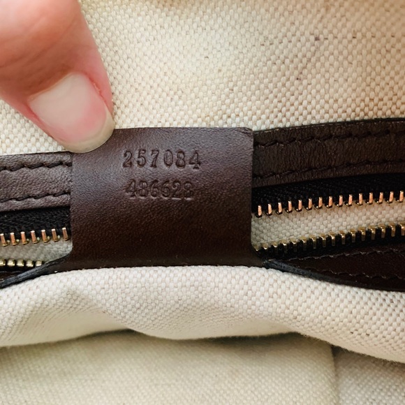 Authentic Gucci handbag! - Picture 8 of 8